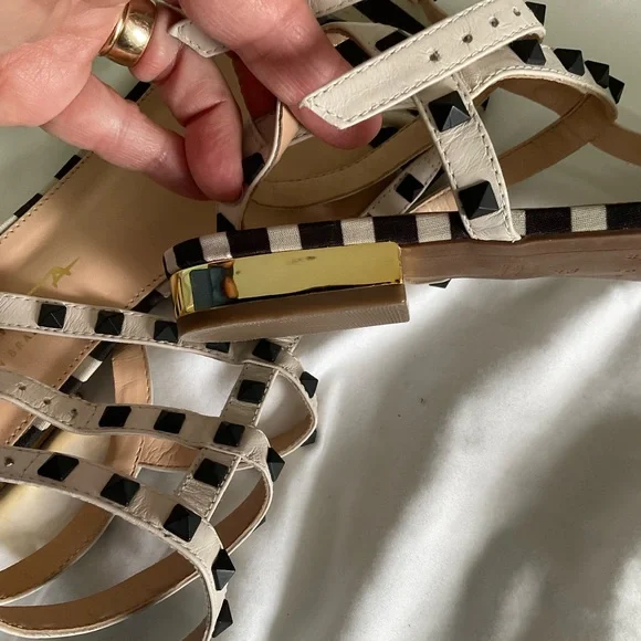 Tabita Sandals - Picture 5 of 6